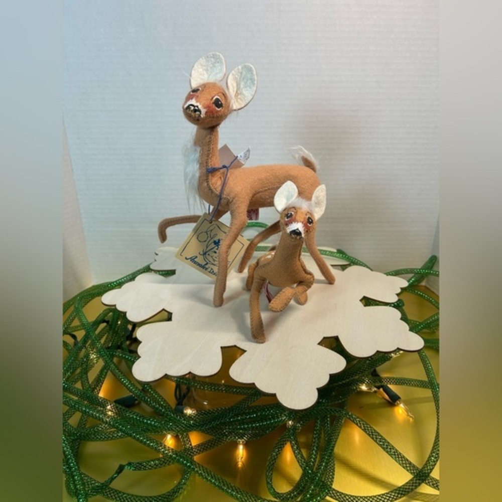 Annalee doe and fawn pair.  1991 & 1993